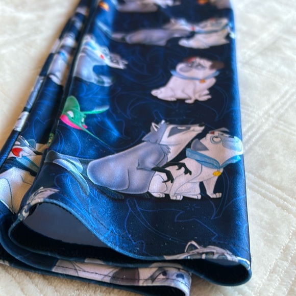 Disney’s Pocahontas Meeko And Friends Leggings, Blackmilk Size Large - Picture 5 of 6